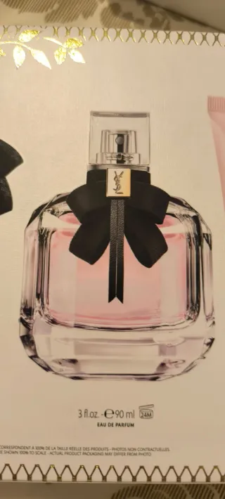 Pack Mon Paris Yves Saint Laurent Perfume y Crema