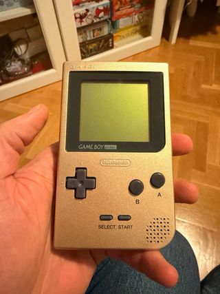 Nintendo Game Boy Pocket Gold