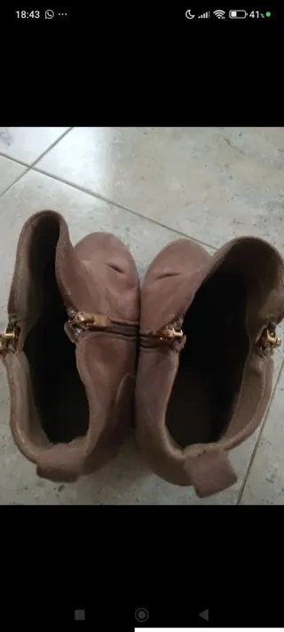 Botas de mujer marrones con cremallera