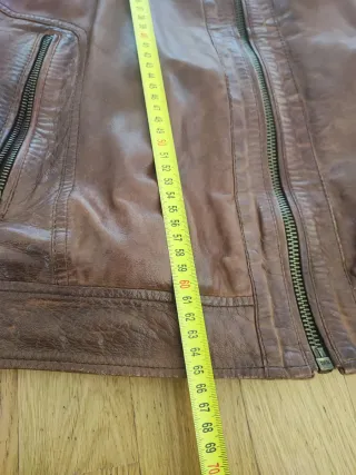 Giubbotto in pelle marrone taglia 46