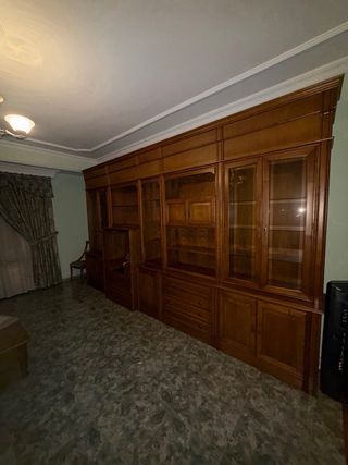 Mueble de salón madera y cristal Precio negociabl