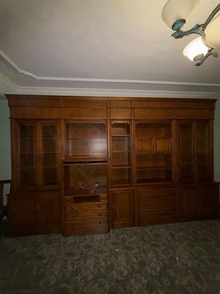 Mueble de salón madera y cristal Precio negociabl