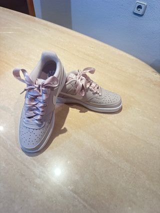 Zapatillas Nike Court Vision talla 40 a estrenar