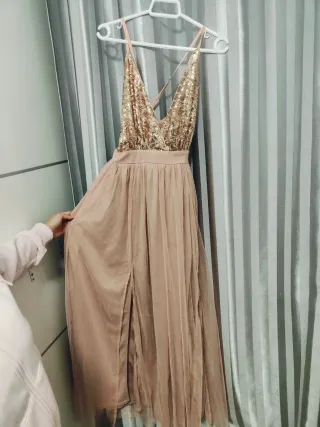 Vestido de fiesta rosa y dorado