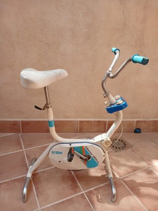 Bicicleta Estática BH Home Bike