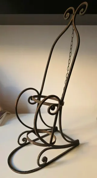 Portabottiglie in ferro battuto