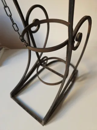 Portabottiglie in ferro battuto