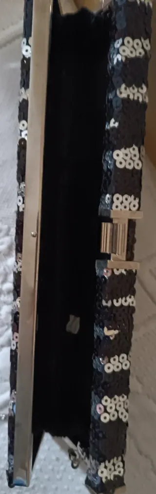 Bolso de fiesta lentejuelas negro y plateado