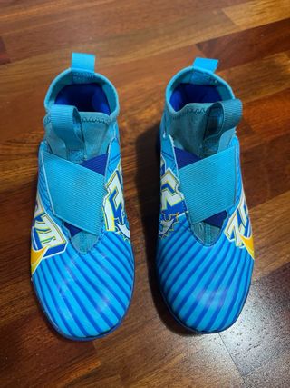 Botas fútbol Nike Mercurial niño Talla 35.5