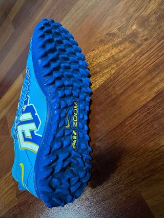 Botas fútbol Nike Mercurial niño Talla 35.5