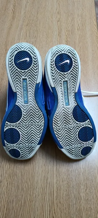 Zapatillas Nike Air Blancas y Azules