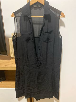 Mono corto negro Zara