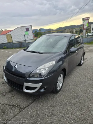 Renault Scenic 2012