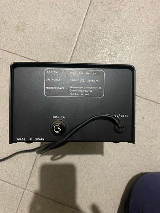 Fuente Alimentación Regulada AVISOR 1.2-13.8V