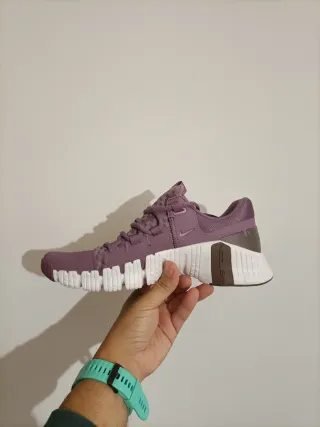 T36,5 Nike Free Metcon 5 Moradas