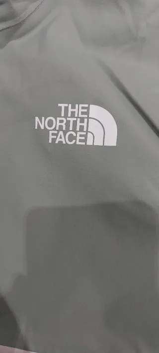 Chubasquero The North Face nuevo