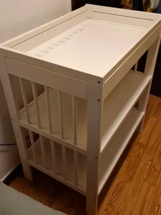 Mueble cambiador para bebé GULLIVER de  IKEA