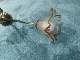 Lámpara de techo floral dorada