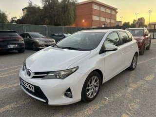 Toyota Auris 2014 motor D4D URGE Negociable