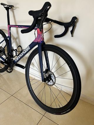 Bicicleta Cannondale Supersix Evo HI-MOD