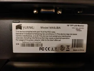 Monitor Yuraku 19" negro modelo MA9JBA