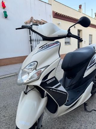 Yamaha Jog R Blanco perlado restaurada 14.400km