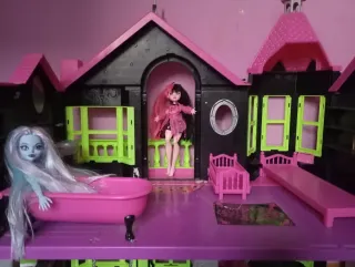 Mansión Monster High XXL con timbre