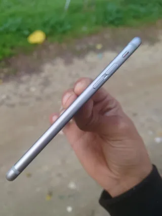 iPhone 6s 32GB Gris Espacial