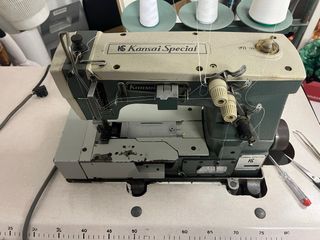 Máquina de coser, recubridora Kansai Special