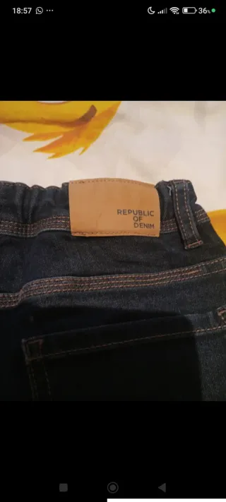 Conjunto infantil rojo y negro