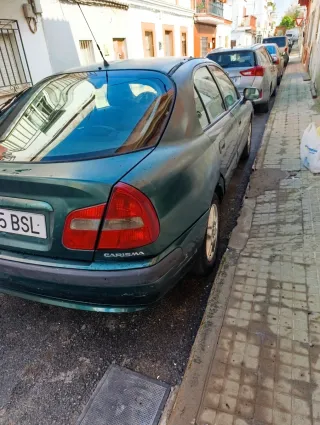 Mitsubishi Carisma 2002