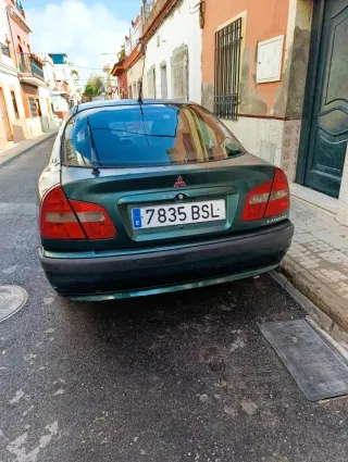 Mitsubishi Carisma 2002