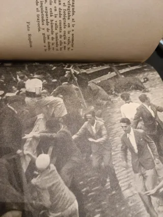 Libro Mozos y Toros 1945 Pamplona españa taurina