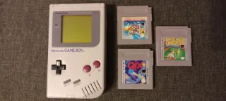 Nintendo Game Boy + 3 juegos