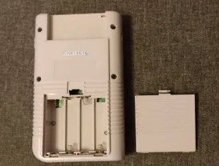 Nintendo Game Boy + 3 juegos