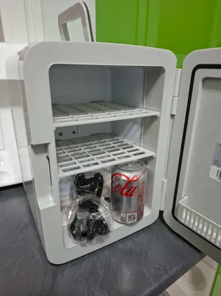 Nevera Cecotec Bolero 10L Bahamas Beige