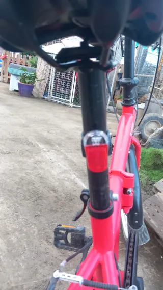 Bicicleta plegable B'Twin Roja