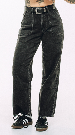 Jeans negros de talle alto
