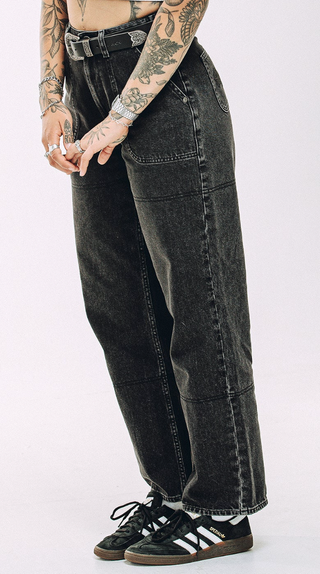 Jeans negros de talle alto