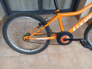 Bicicleta infantil B-Pro 20 naranja