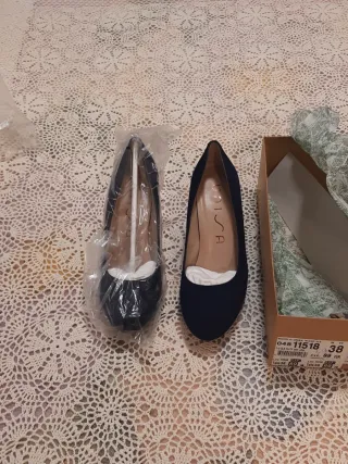 Zapatos salón ante azul UNISA sin estrenar