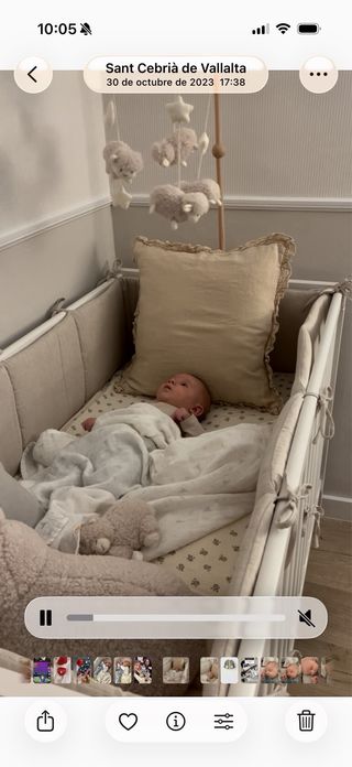 Cuna Ikea Sundvik Blanca 69x120cm con colchon.