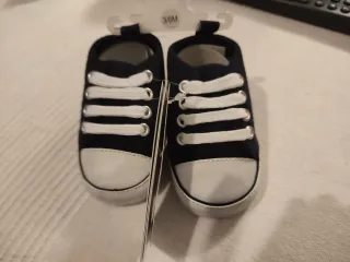 Zapatos de bebé 3/6 meses. Varios colores