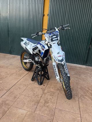 Honda CRF450 2023 50 Aniversario