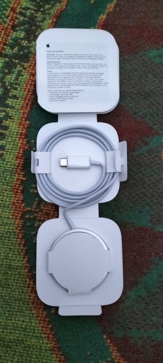 Funda iPhone 17 AIR Piel + Magsafe + Adaptador