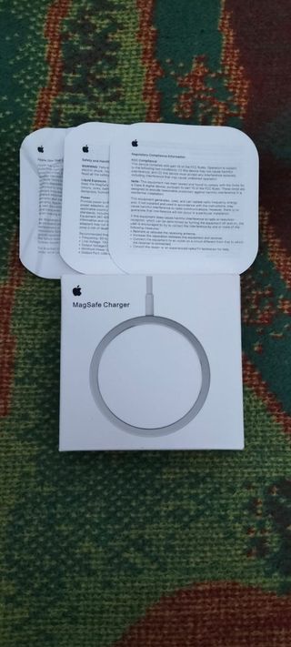 Funda iPhone 17 AIR Piel + Magsafe + Adaptador