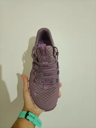 T40,5 Nike Free Metcon 5 Moradas