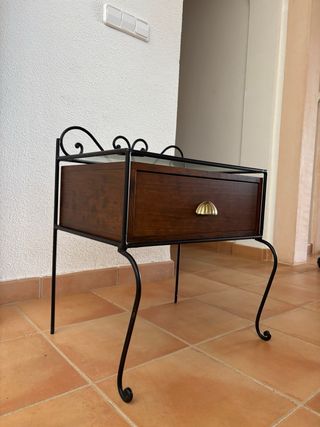 Mesitas de noche auxiliares madera y cristal