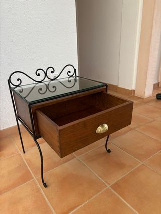 Mesitas de noche auxiliares madera y cristal