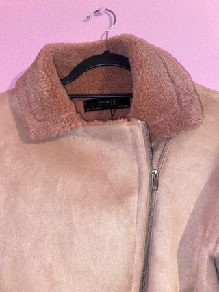 Chaqueta Zara salmon Borrego